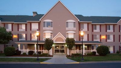 Country Inn & Suites Greeley