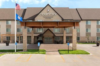 Country Inn & Suites St. Cloud West