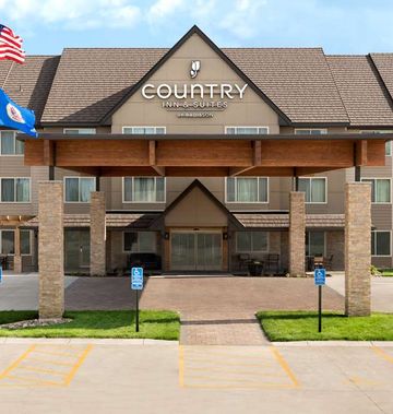 Country Inn & Suites St. Cloud West