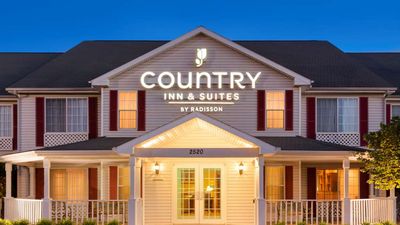 Country Inn & Suites Nevada
