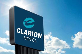 Clarion Hotel & Sts Conference Ctr Airpt