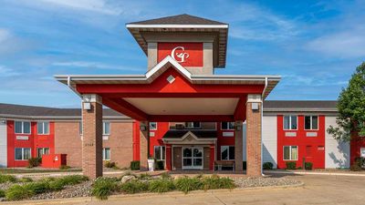 GrandStay Hotel & Suites