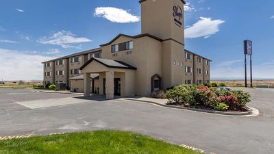 Sleep Inn & Suites