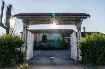 Hotel Newport Villefranche d'Astarac