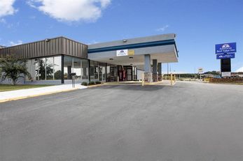Americas Best Value Inn - Newnan