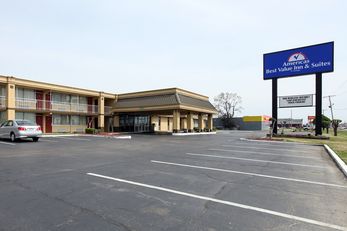 Americas Best Value Inn & Suites