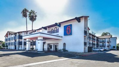 Motel 6 Ontario