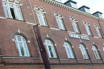 First Hotel Grand