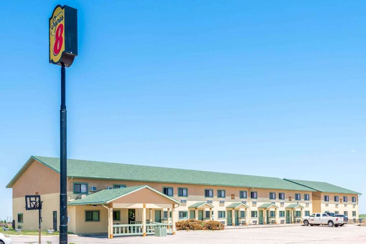 Super 8 Kimball- Tourist Class Kimball, NE Hotels- GDS Reservation Codes:  Travel Weekly