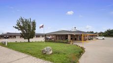 Super 8 Henryetta