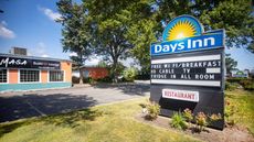 Days Inn Hicksville Long Island