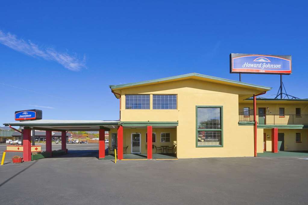 Howard Johnson Inn Flagstaff at NAU Flagstaff, AZ Hotels Tourist