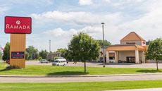 Ramada Airport Hotel & Suites