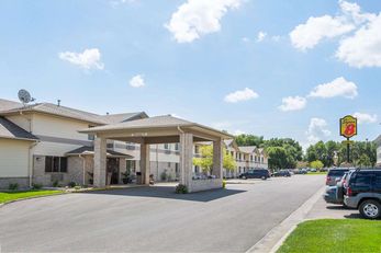 Super 8 Brookings