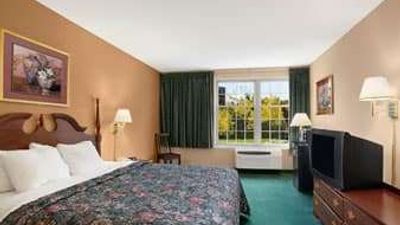 Days Inn Madisonville