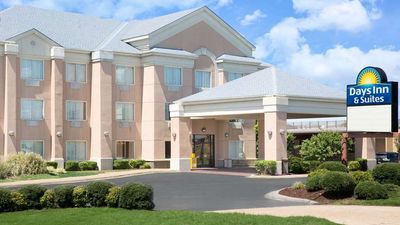 Days Inn & Suites Pocahontas