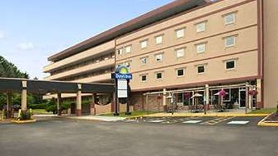 Days Inn Oil City Conference Center