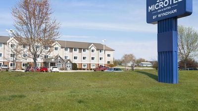 Microtel Inn & Suites Marion