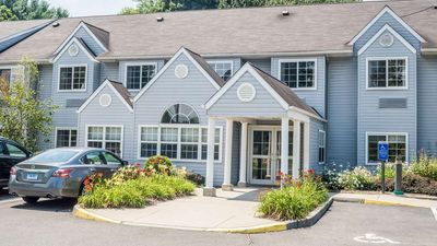 Microtel Inn & Suites Bethel/Danbury