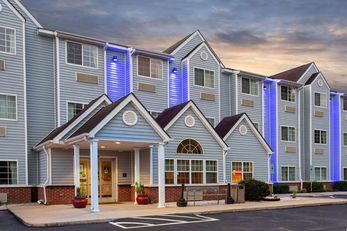 Microtel Inn & Suites Lillington
