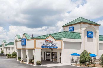 Baymont Inn & Suites Greensboro/Coliseum