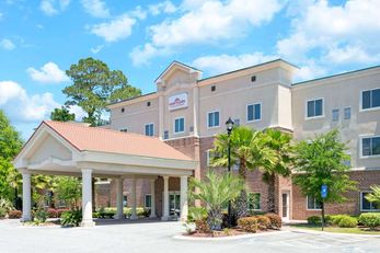 Hawthorn Suites by Wyndham Kingsland