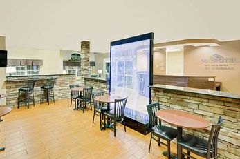 Microtel Inn & Suites by Wyndham Perry