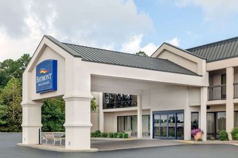 Baymont Inn & Suites London