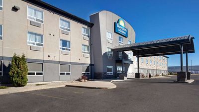 Days Inn & Suites, Yorkton