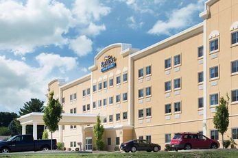 Baymont Inn & Suites, Erie
