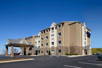 Microtel Inn/Stes by Wyndham Triadelphia