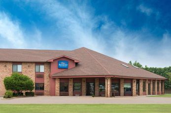 Baymont Inn & Suites Enid