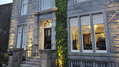 Palm Court Hotel, Aberdeen – Updated 2024 Prices
