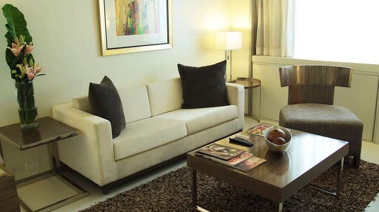 Quest Hotel & Conference Center - Cebu Suite