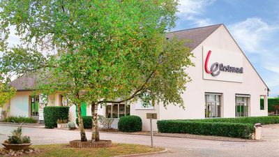 Hotel Campanile Bourges North