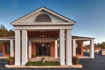 Best Western Suites