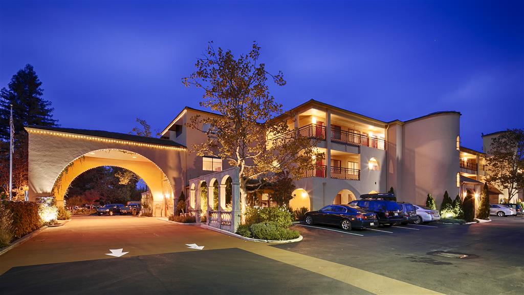 check out best western healdsburg