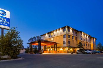 Best Western Golden Prairie Inn & Suites