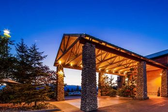 Best Western Plus Hartford Lodge