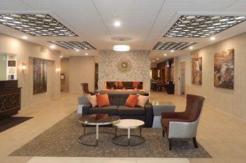 Best Western Plus Bradford Inn