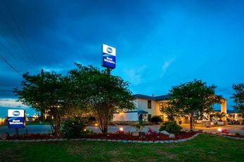 Best Western George West Executive Inn