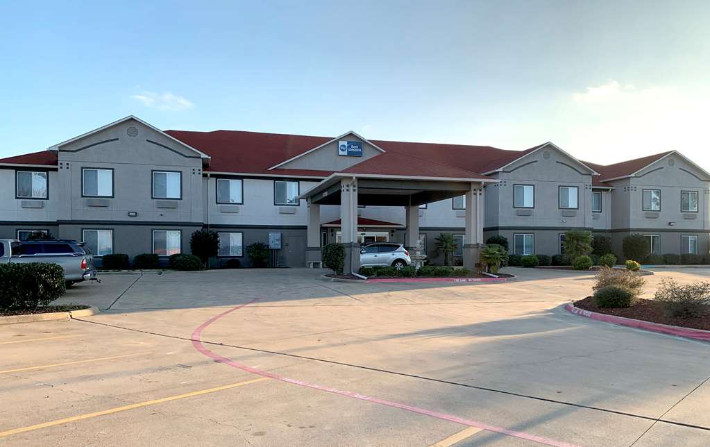 hilton hotels in corsicana tx