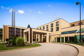 Best Western East Towne Suites