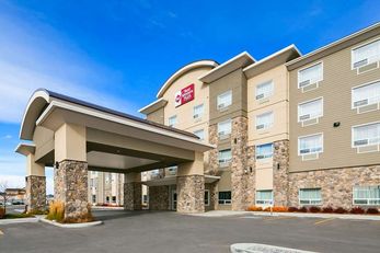 Best Western Plus Okotoks Inn & Suites