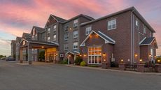 Best Western Plus Fredericton Htl Suites