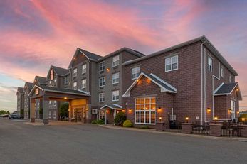 Best Western Plus Fredericton Htl Suites
