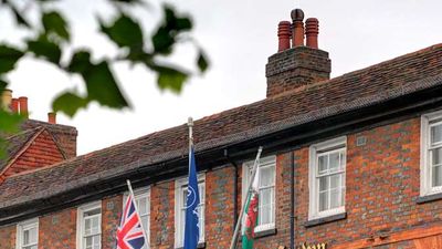 Rose & Crown Hotel, Sure Hotel Coll