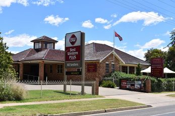 Best Western Plus All Settlers Motor Inn