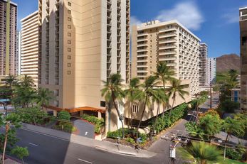Hyatt Place Waikiki Beach