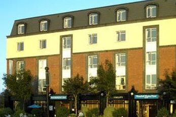 Waterford Marina Hotel